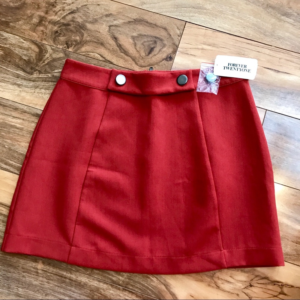 Coral retro mini skirt